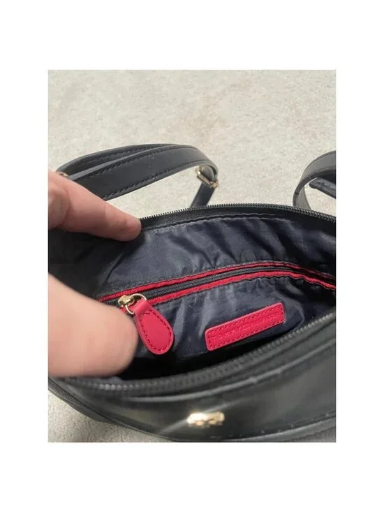 Tommy Hilfiger Black Crossbody Bag With Adjustable Strap gold logo - Picture 13 of 16